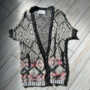 Cabi short sleeve cardigan XS